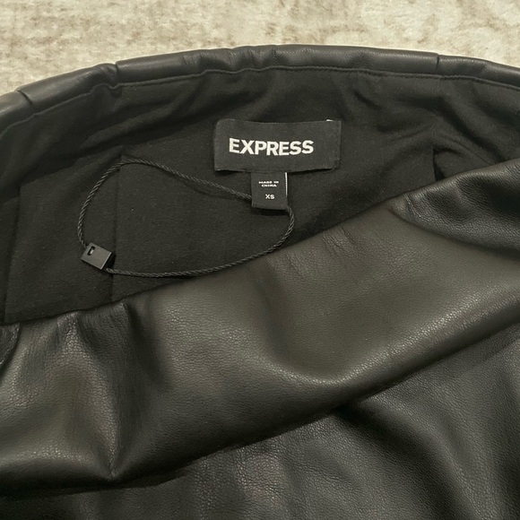 Express Black Faux Leather Mini Skirt - Picture 5 of 8